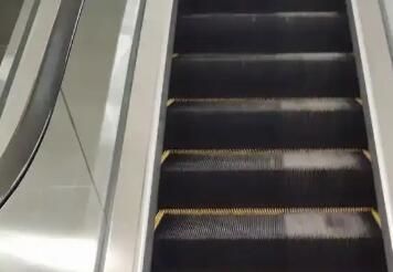 商場(chǎng)電扶梯的清潔保養(yǎng)有什么標(biāo)準(zhǔn)呢？要注意什么？